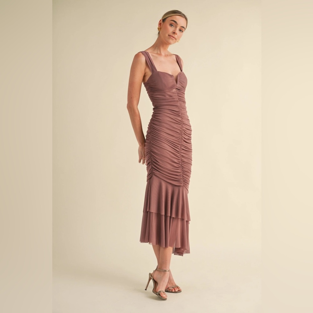 MABLE Ruched Fishtail Midi Dress - Picture 3 of 4